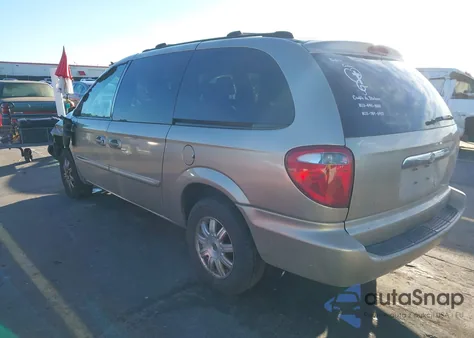 2004 Chrysler Town & Country Touring from USA, damaged, VIN 2C4GP54L44R576049